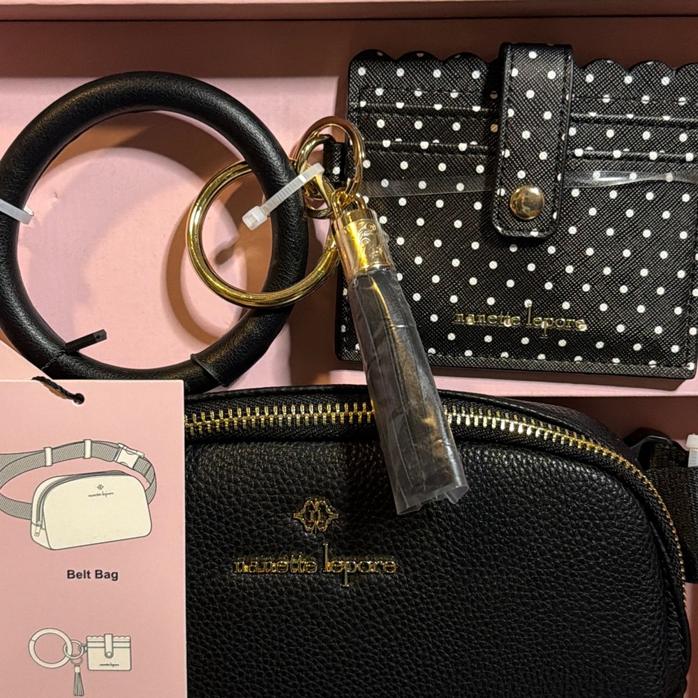 Giveaway - Picture 2 of 3